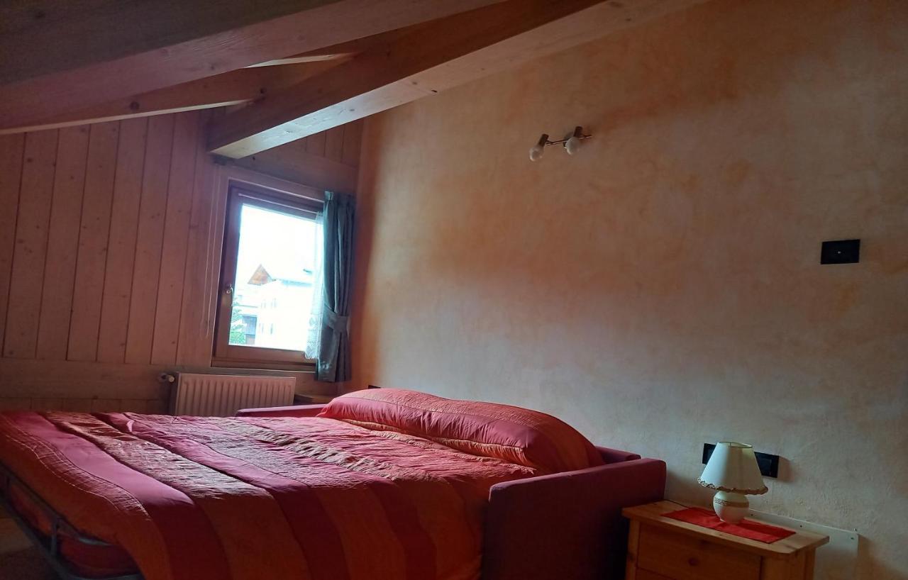 Monolocale Per Due Persone Daire Commezzadura Dış mekan fotoğraf