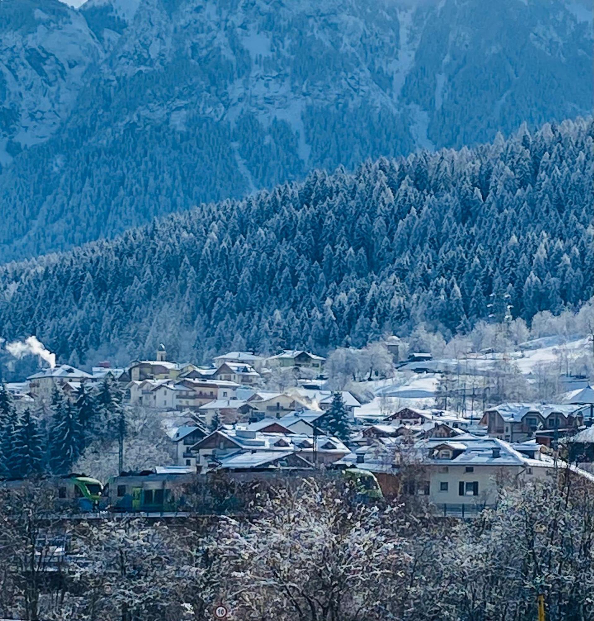 Monolocale Per Due Persone Daire Commezzadura Dış mekan fotoğraf